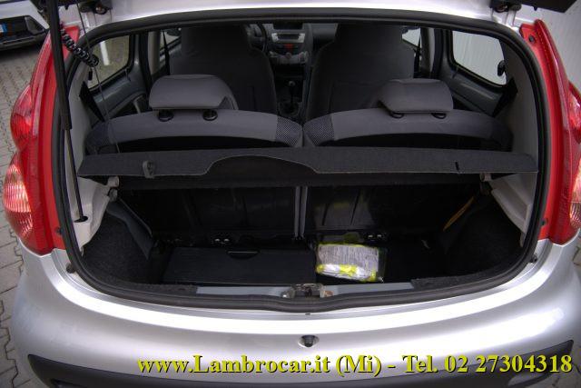 PEUGEOT 107 1.0 68CV 5p. Sweet Years