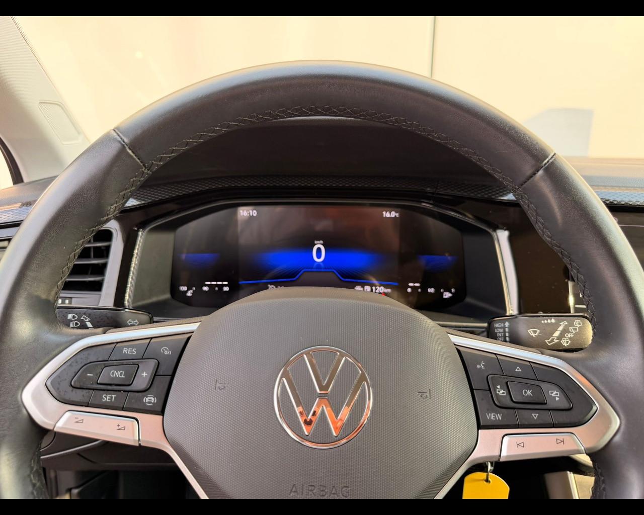 VOLKSWAGEN Polo VI - Polo 1.0 tsi Style 95cv