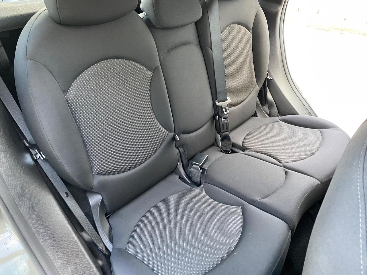Mini One Countryman 1.6 D