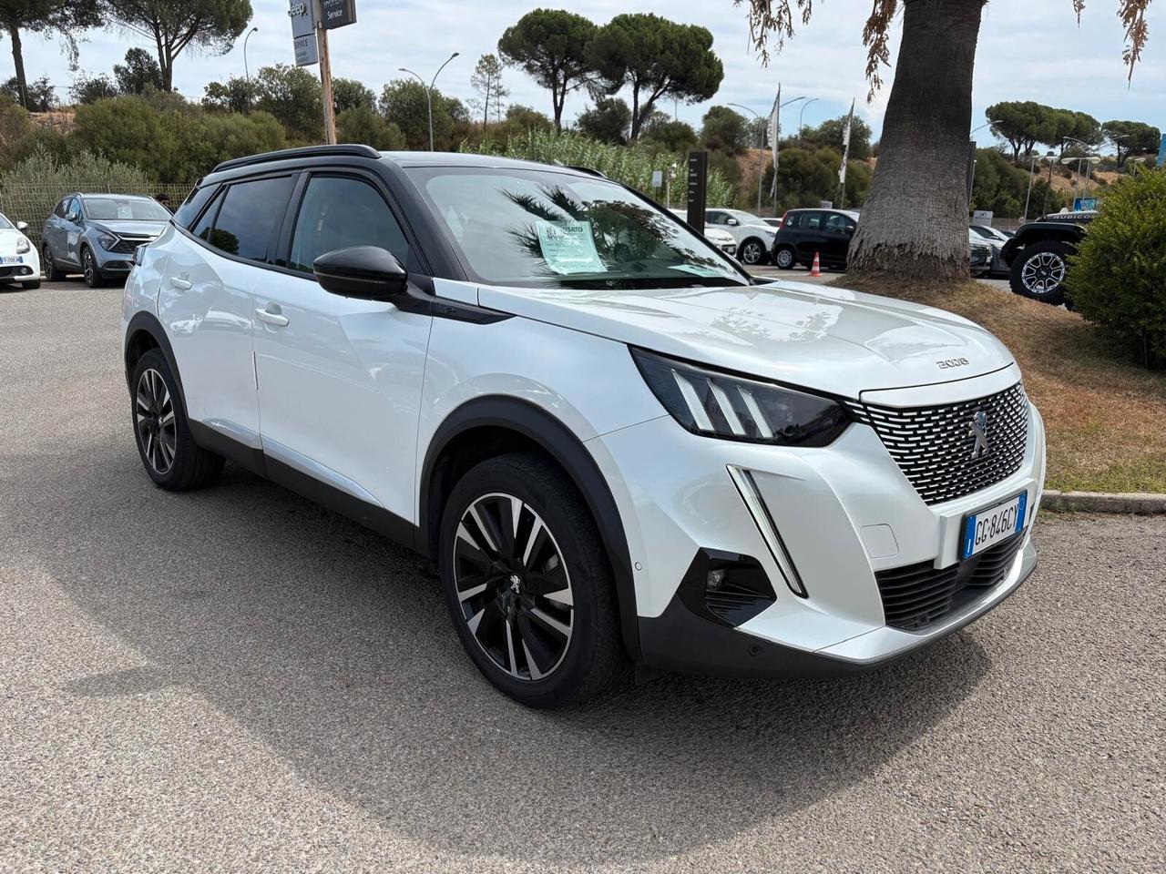 Peugeot 2008 motore elettrico 136 CV GT Pack