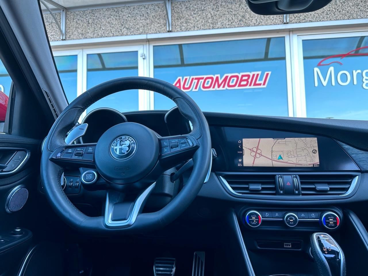 Alfa Giulia 2.2D 160CV AUTOM. EURO6D! DOPPIO TETTO! CARPLAY
