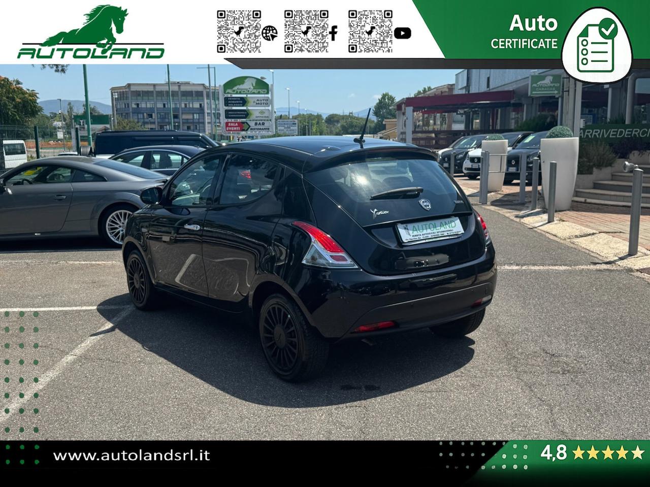 Lancia Ypsilon 1.0 firefly hybrid Silver s&s 70cv
