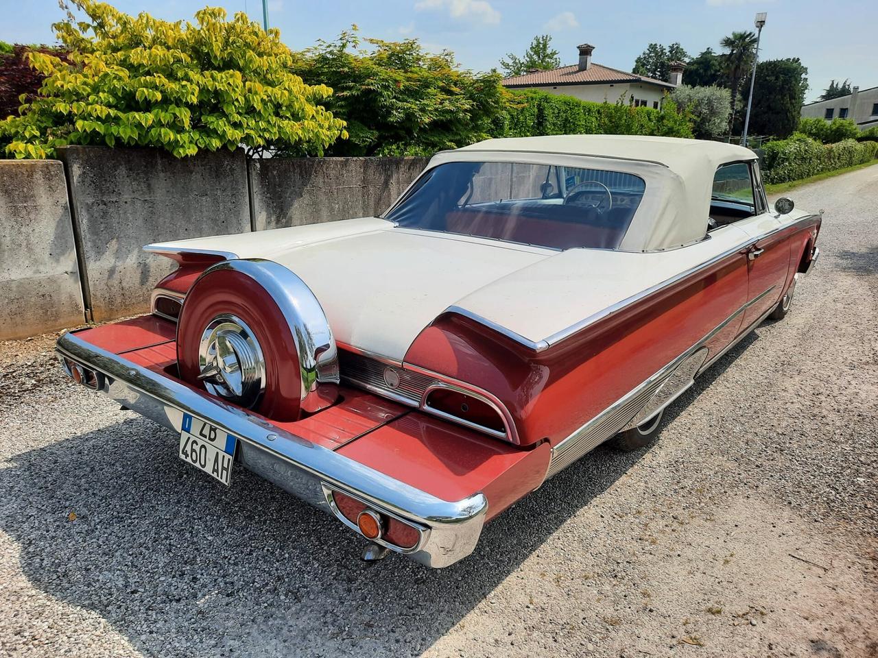Ford Galaxie Sunliner Convertibile del 1960