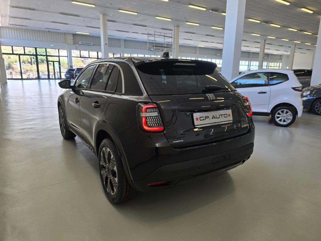 Fiat 600 Hybrid DCT MHEV La Prima
