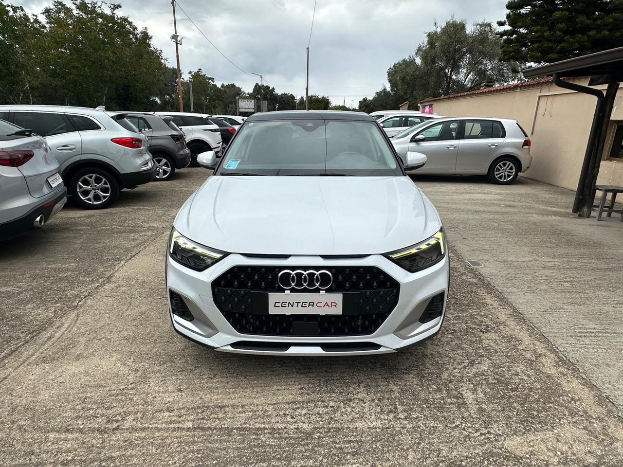 Audi A1 allstreet 30 TFSI Identity Contrast