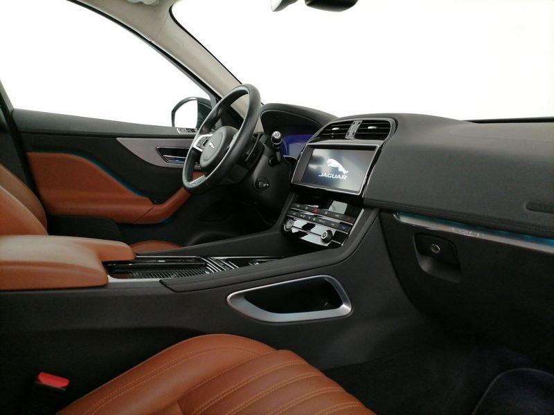 Jaguar F-Pace 2.0d i4 Portfolio awd 180cv auto my20