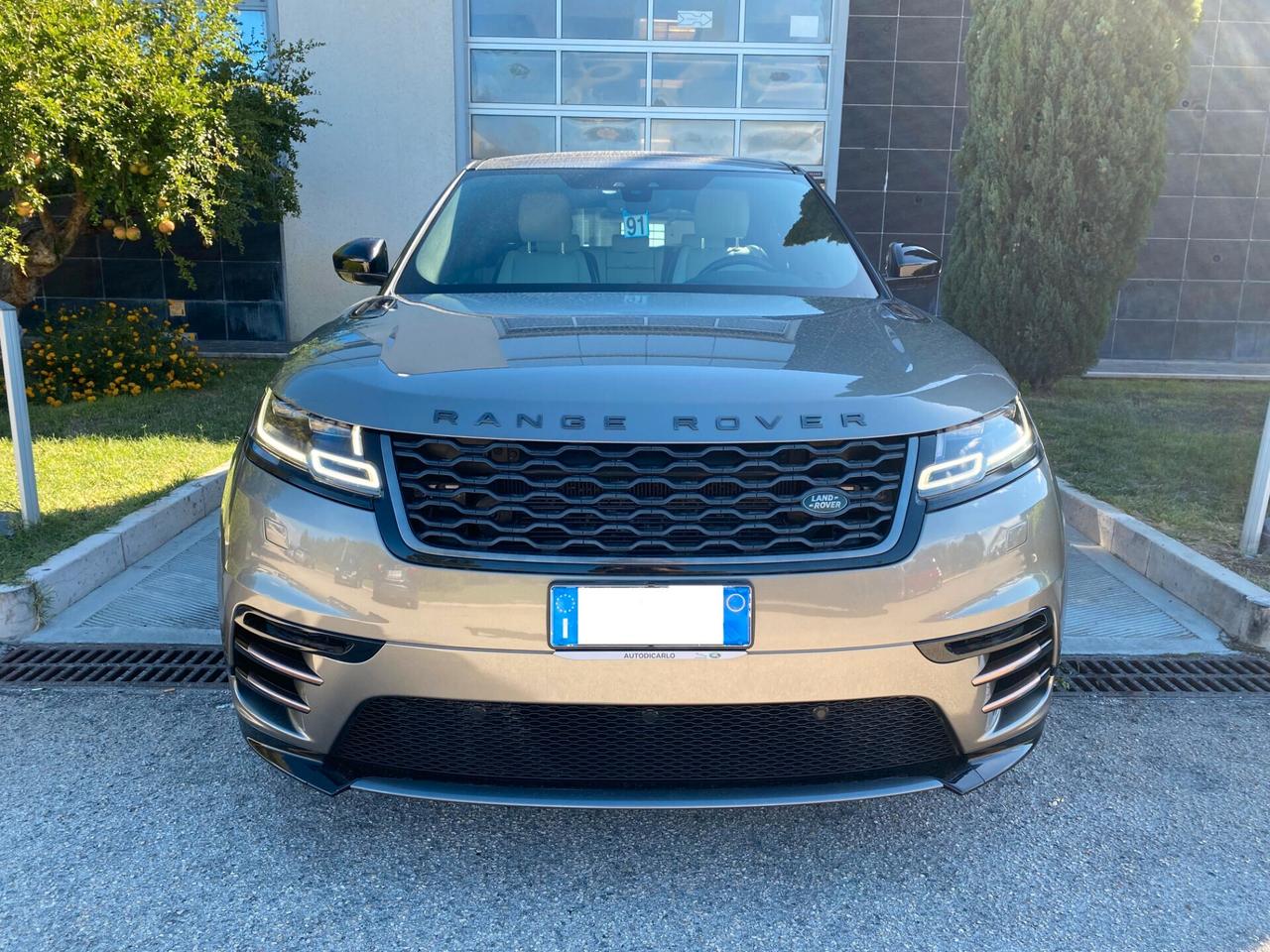 Land Rover Range Velar 3.0 V6 SD6 300 CV R-Dynamic SE