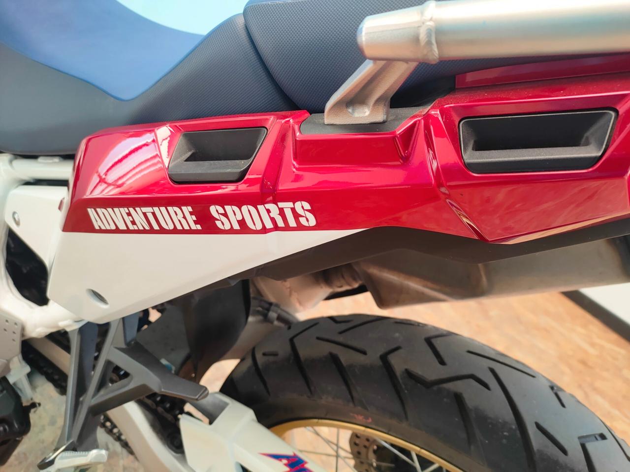 Honda AFRICA TWIN - Versione 30.mo Anniversario