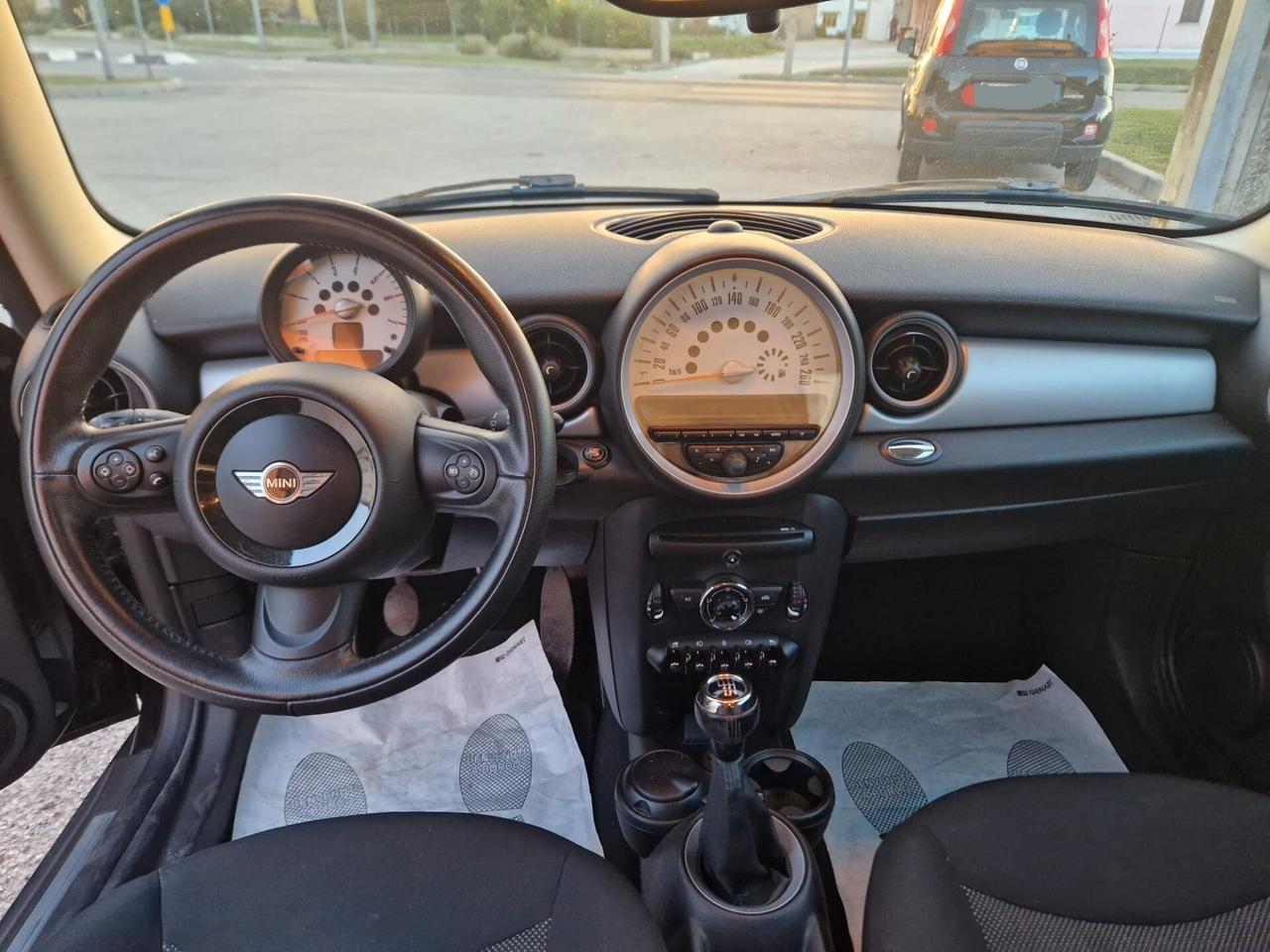 Mini 1.6 16V Cooper D OK NEO PATENTATI