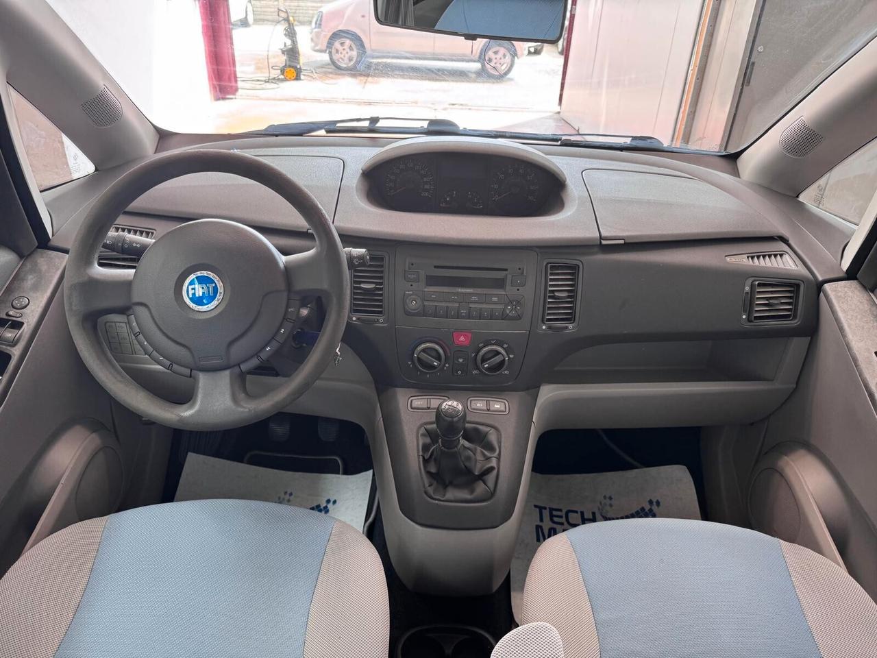 Fiat Idea 1.4 16V Emotion NEOPAT tetto panoramico