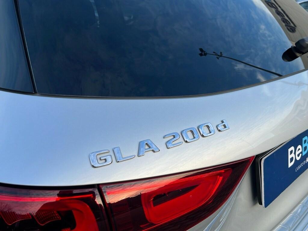 Mercedes GLA 200 200 D Premium 8G-DCT