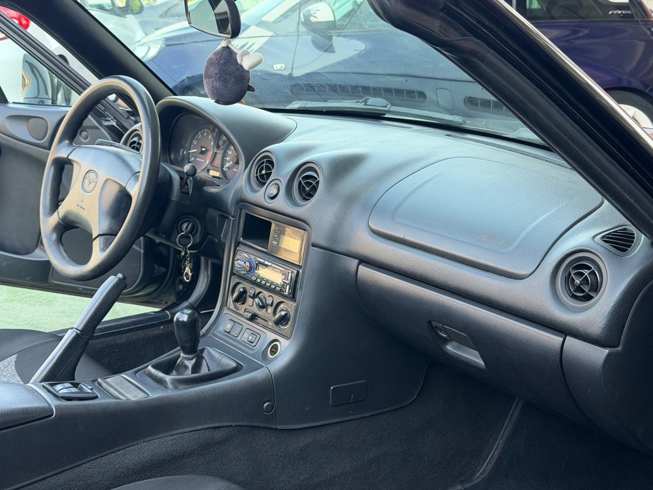 Mazda MX-5 1.6i 16V cat Miracle