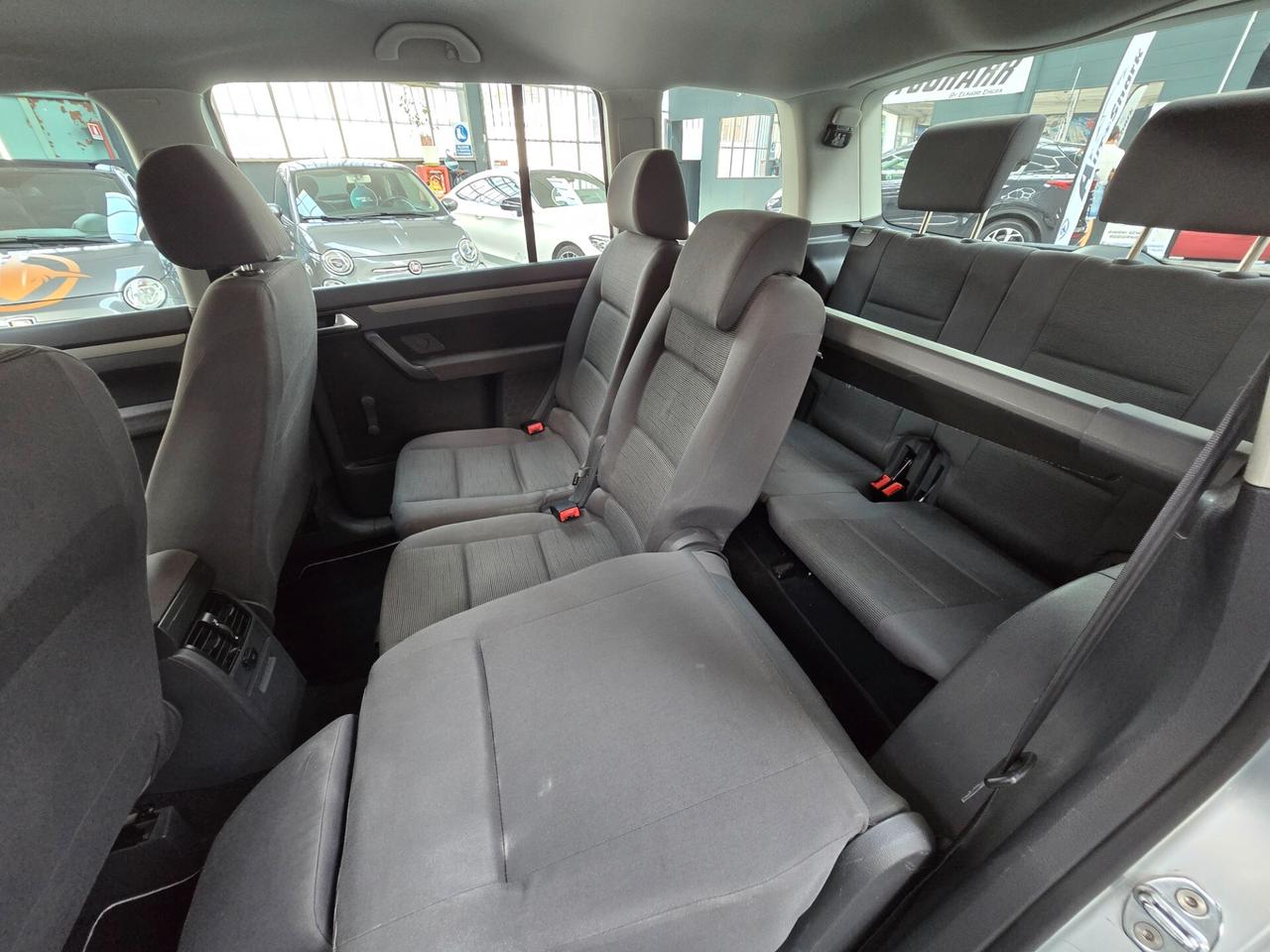 VOLKSWAGEN TOURAN 2.0 ECOFUEL HIGHLINE 7P