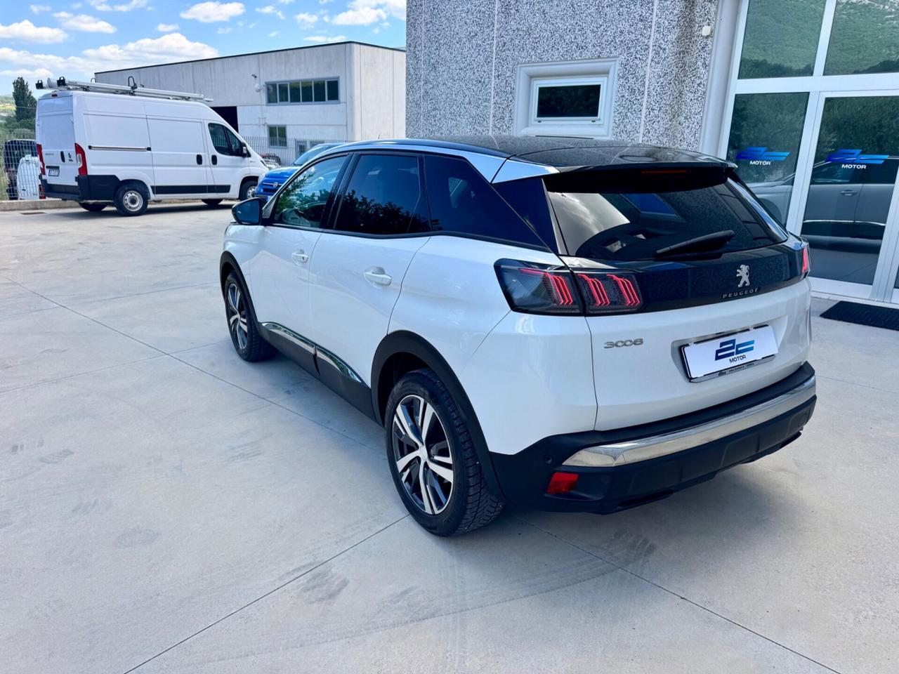 Peugeot 3008 Allure Pack BlueHDi 130 S&S cambio EAT8