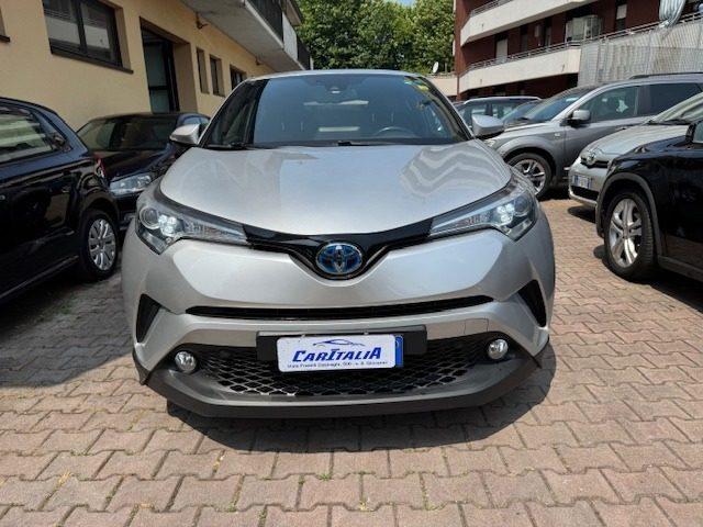 TOYOTA C-HR 1.8 Hybrid E-CVT Business