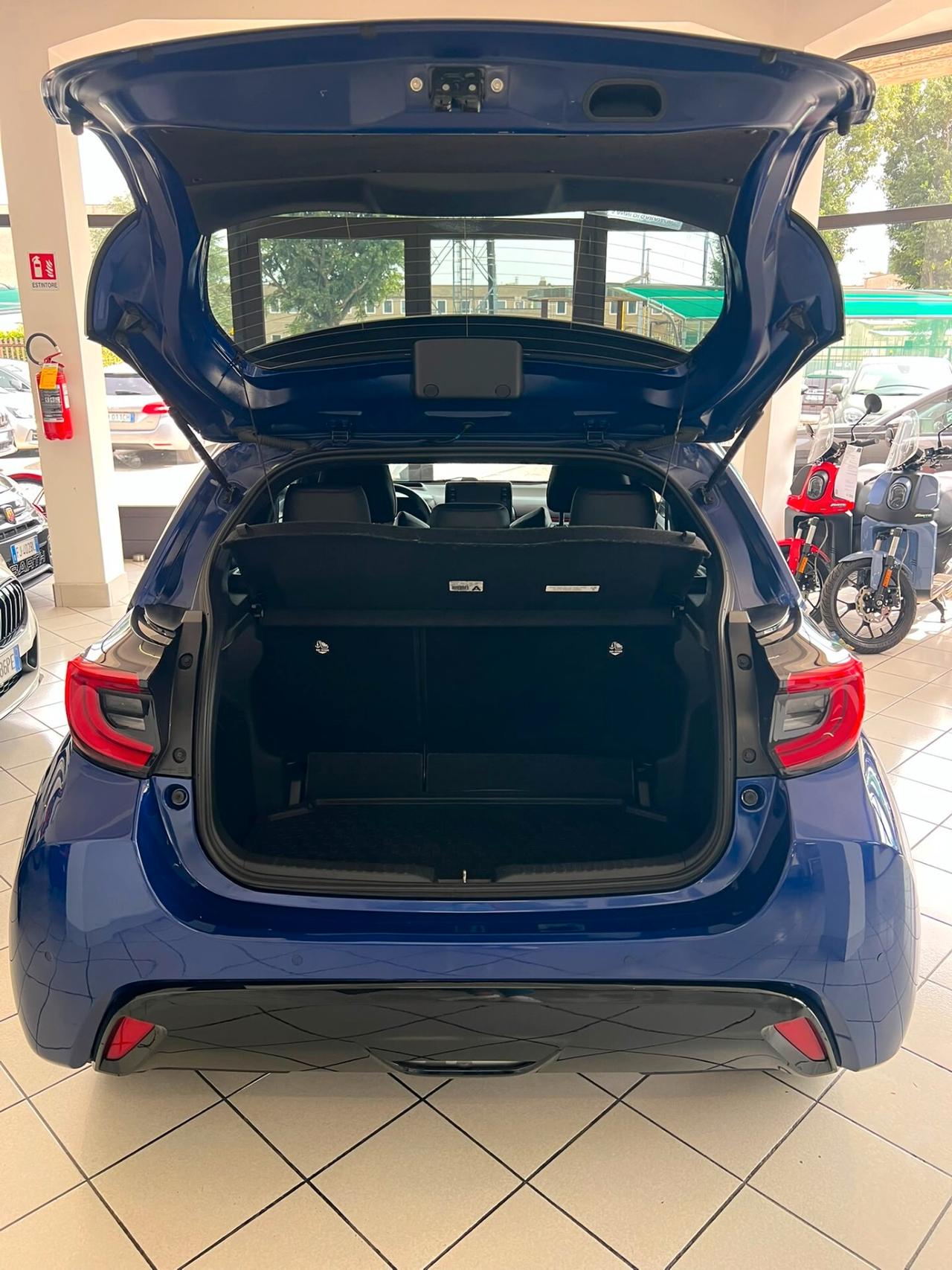 Toyota Yaris 1.5 Hybrid 5 porte Energy