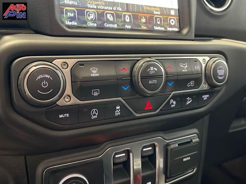 Jeep Wrangler Wrangler 2.2 Mjt II Sahara km 40.000