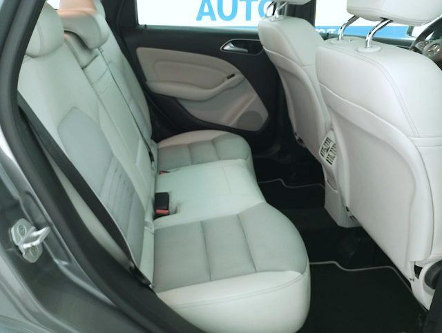 MERCEDES-BENZ B 220 Sport 4matic auto