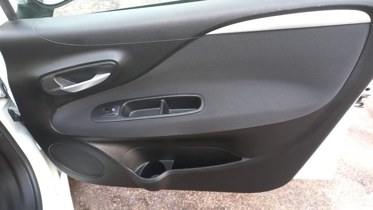 Fiat Punto 1.4 8V 5 porte Easypower Easy
