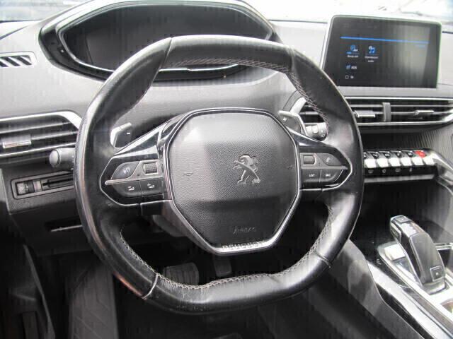Peugeot 3008 BlueHDi 130 S&S EAT8 Allure