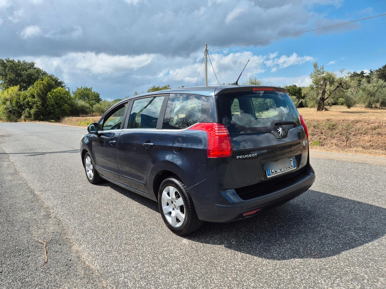 Peugeot 5008 1.6 HDi 112CV Access