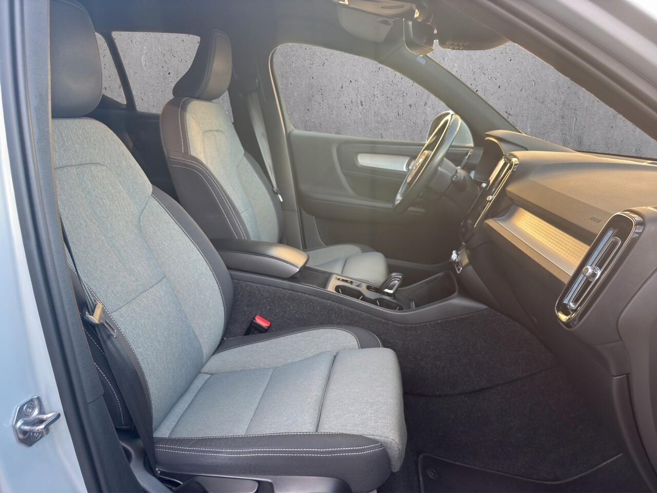 Volvo XC40 T5 Recharge Plug-in Hybrid Inscription