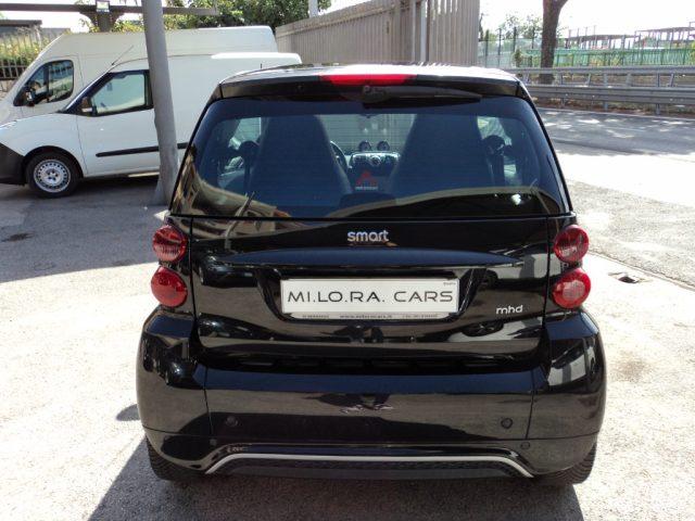SMART ForTwo 1000 52 kW MHD coupé pulse