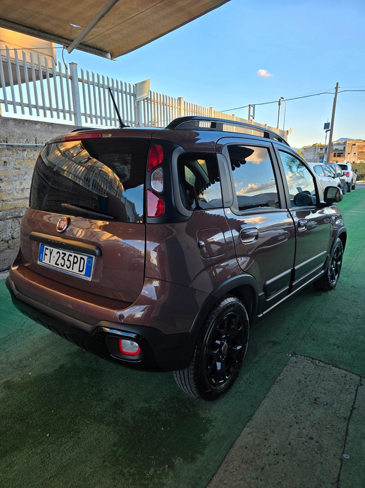 Fiat Panda 1.2 Trussardi city cross 2019