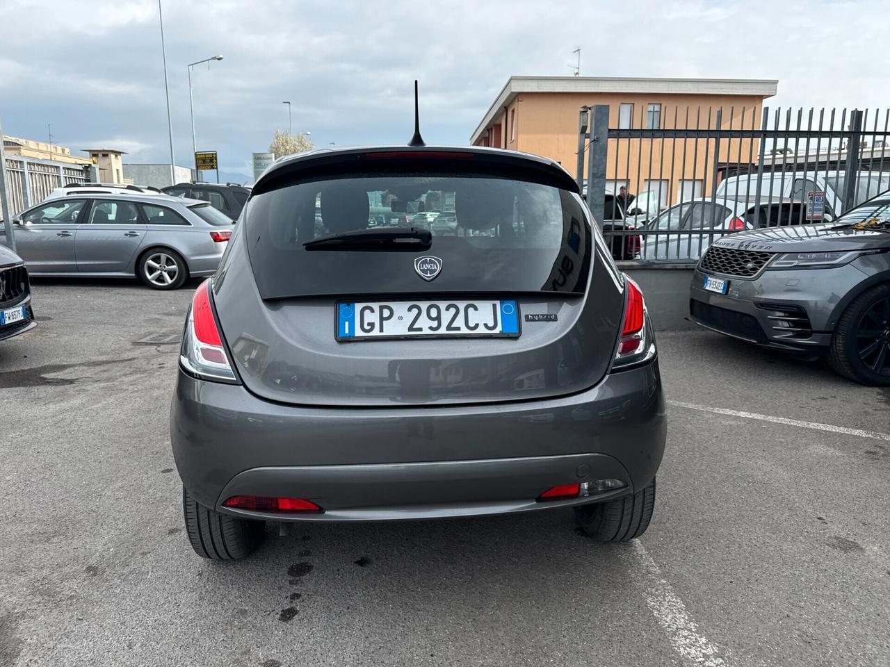 Lancia Ypsilon 1.0 firefly BENZINA /IBRIDA