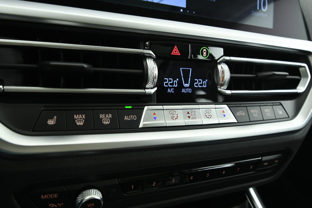 BMW 320d Touring mhev 48V Business Advantage auto