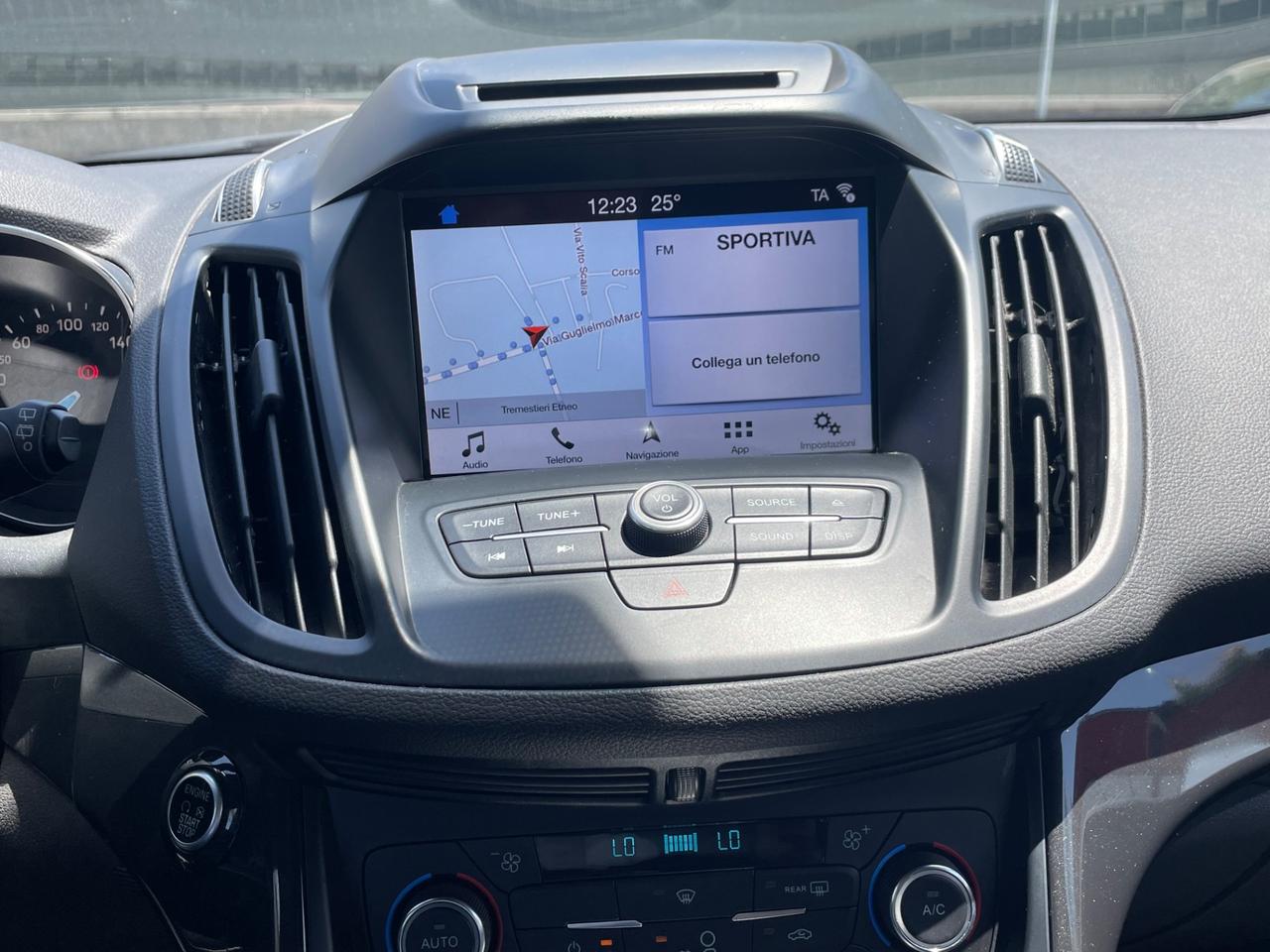 Ford Kuga 1.5 EcoBoost 120 CV S&S 2WD ST-Line