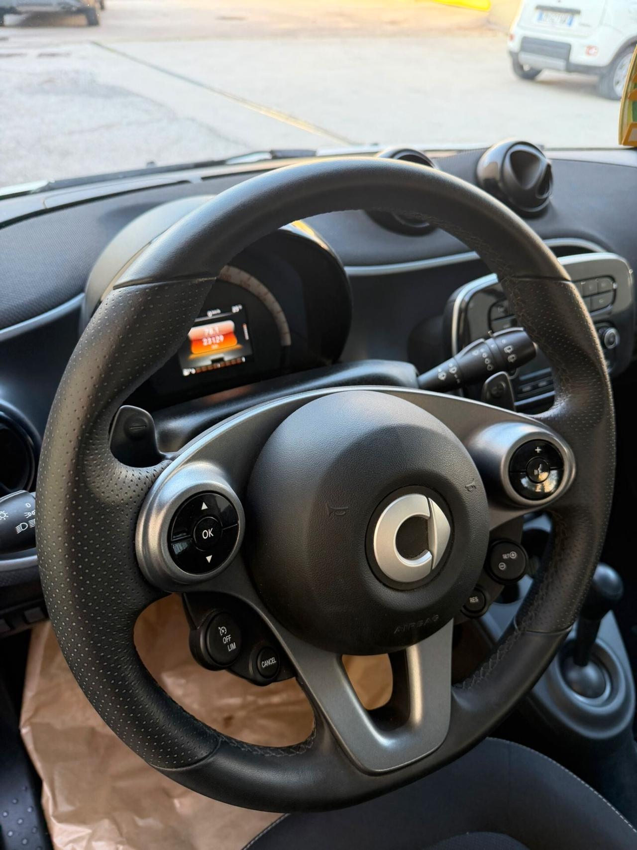 Smart ForTwo 70 1.0 benz - 23.000km