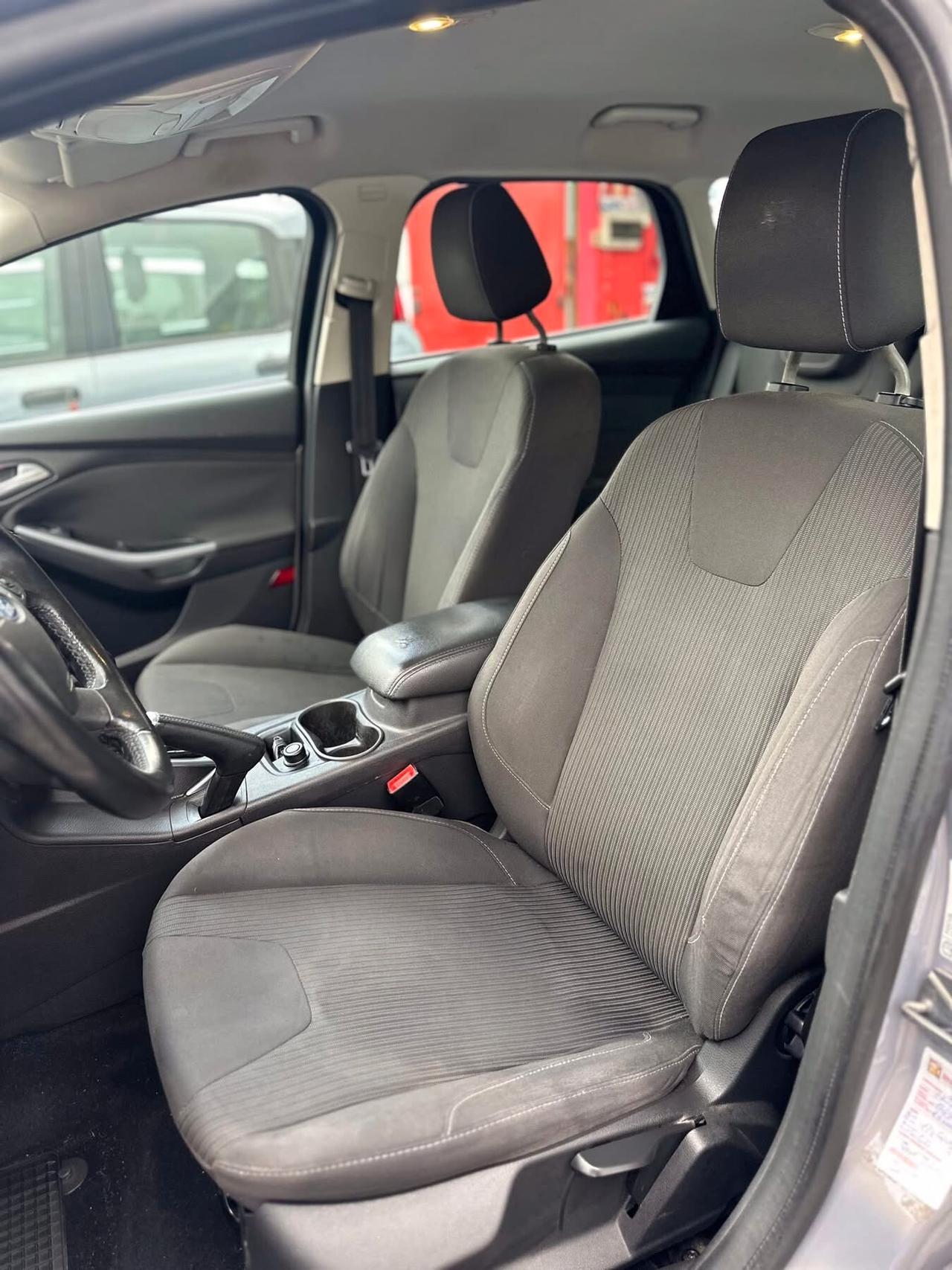 Ford Focus 1.6 TDCi 115 CV SW Titanium