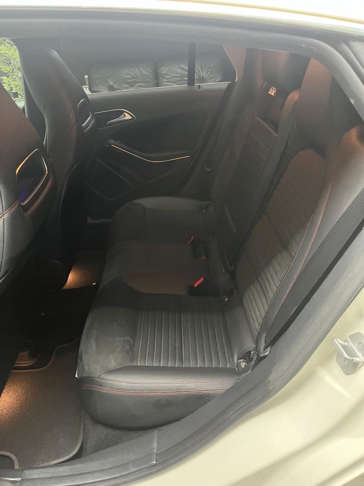 Mercedes-benz CLA 220 CLA 220 d 4Matic Automatic Premium
