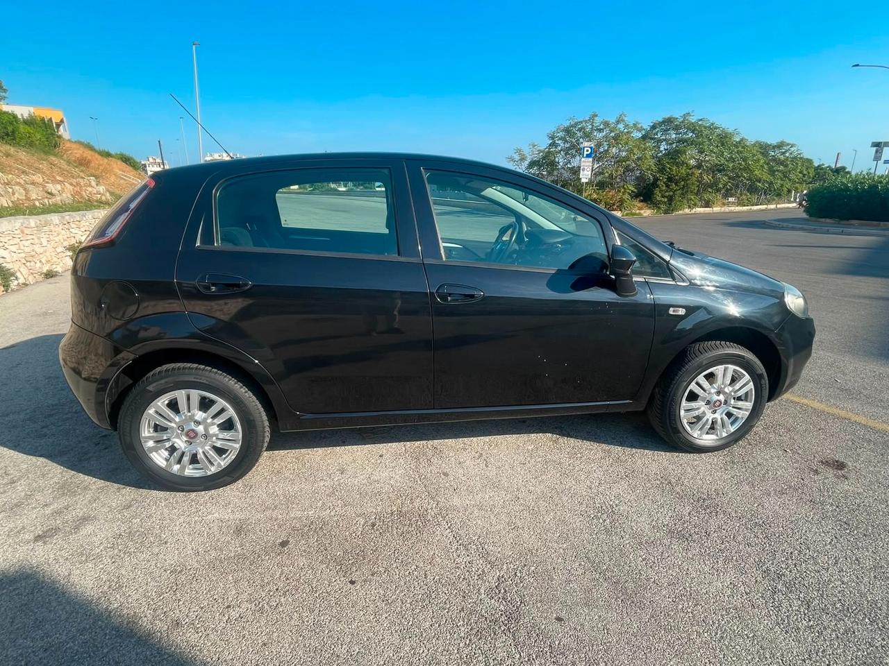 Fiat Punto 1.4 8V 5 porte Natural Power Street
