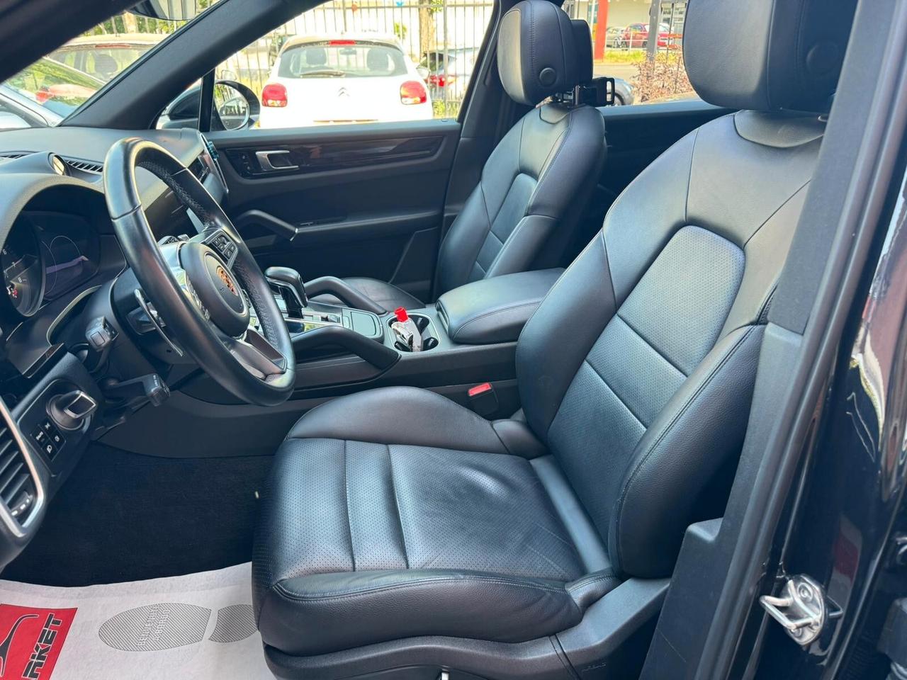 Porsche Cayenne 3.0 V6 340cv