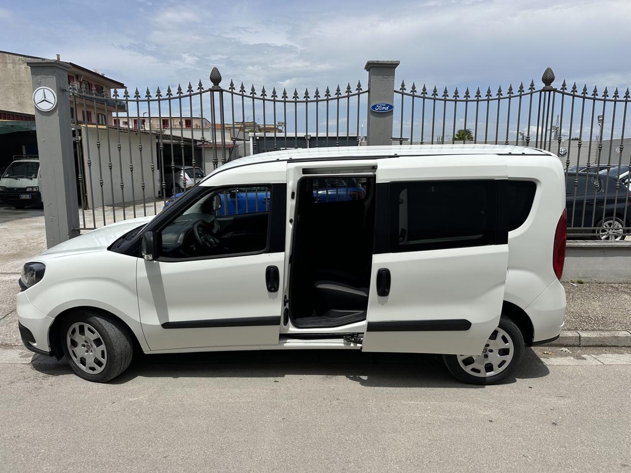 Fiat Doblo 1.6 MJT 120CV Maxi 2019 N1 5 Posti