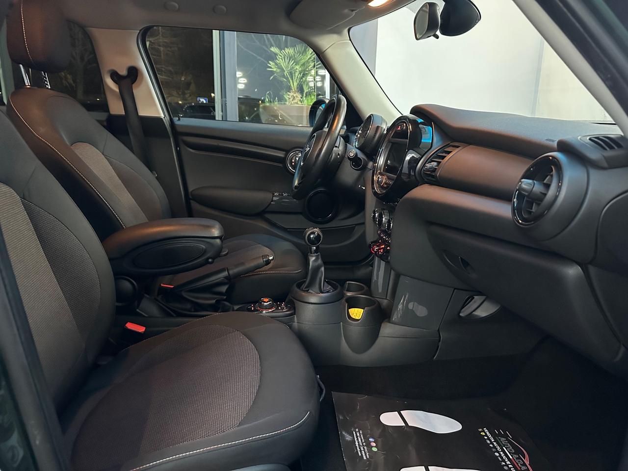 Mini 1.5 Cooper D Business