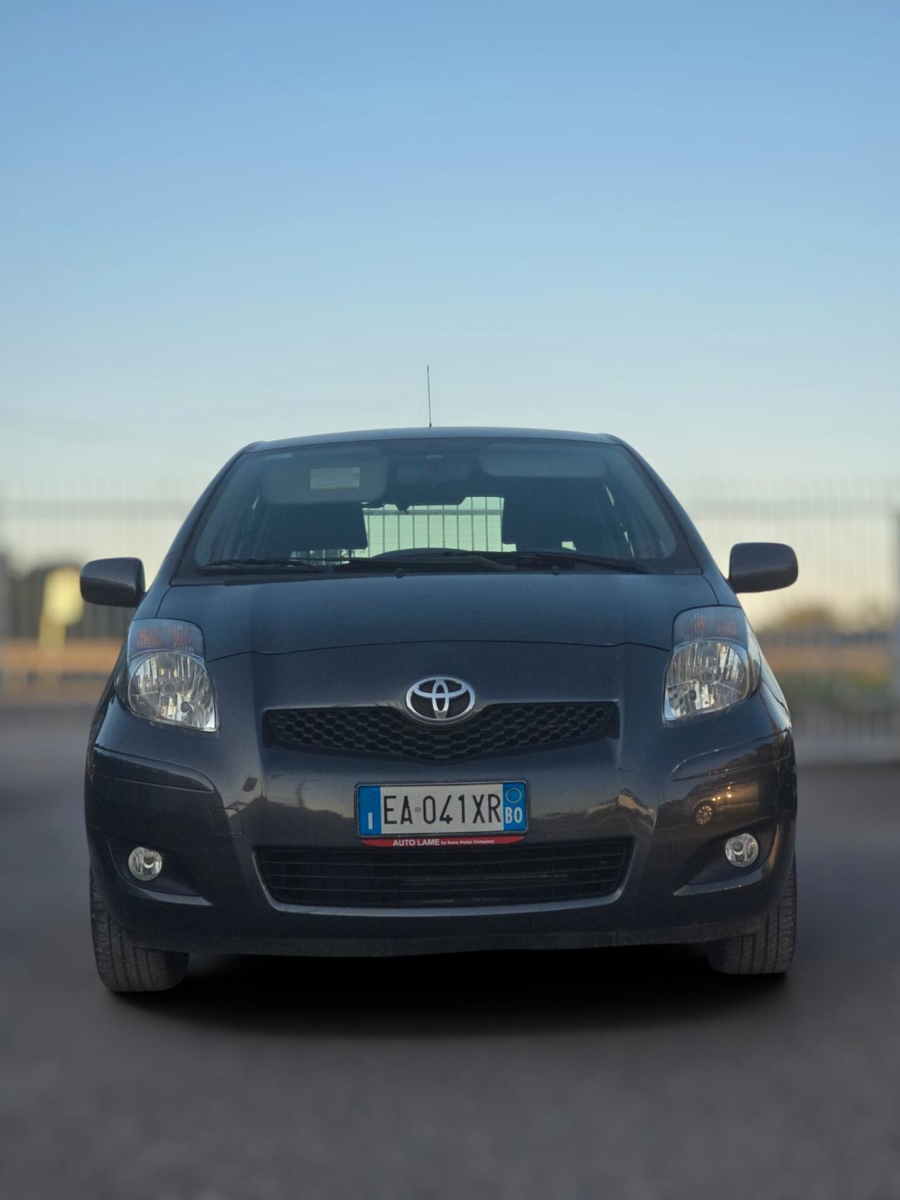 Toyota Yaris 1.33 101cv sol 5p