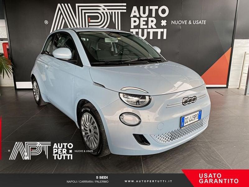 FIAT 500 Action Berlina