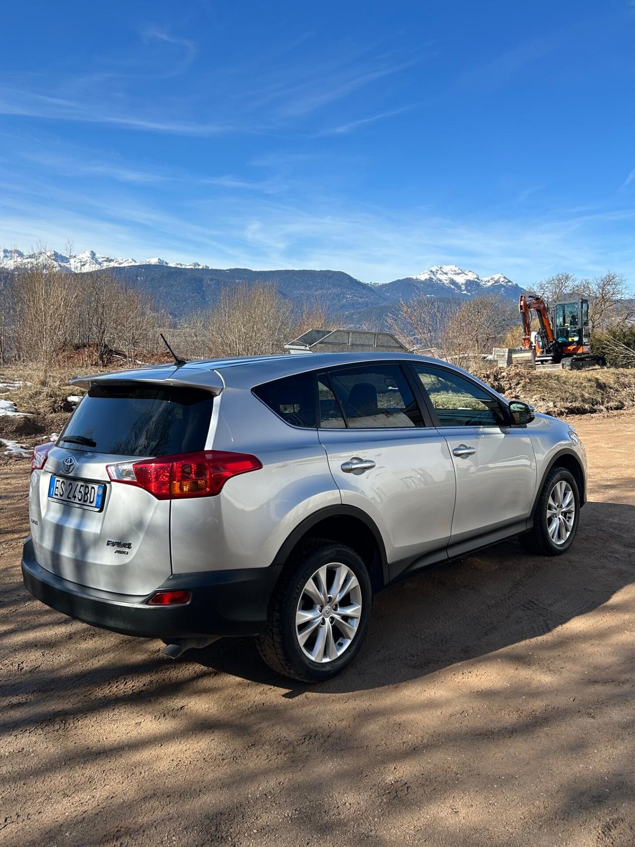 Toyota RAV 4 RAV4 2.2 D-4D 4WD Active