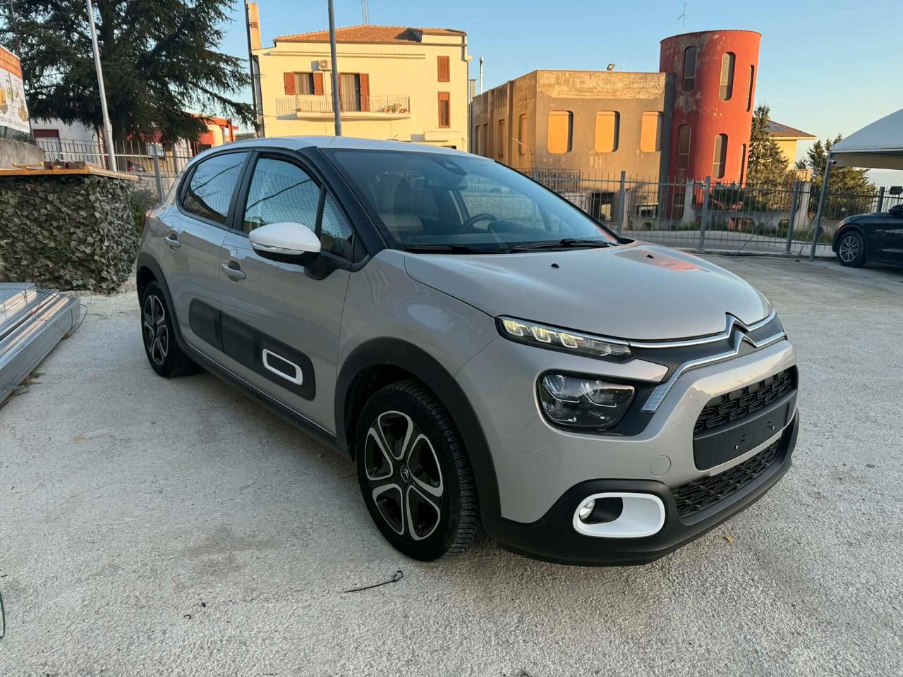 Citroen C3 BlueHDi 100 S&S Shine Pack