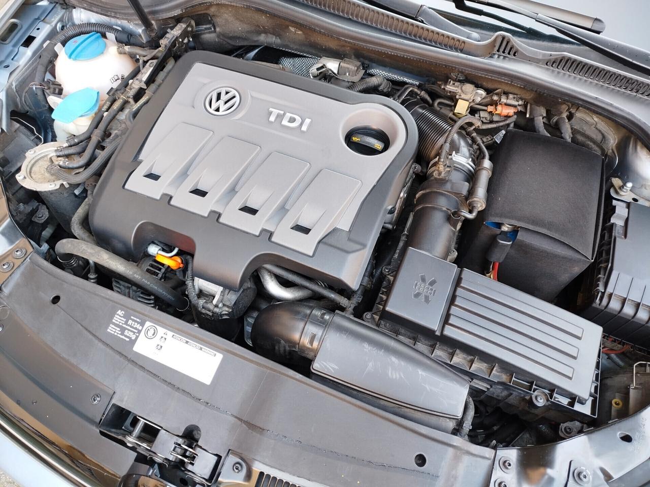Volkswagen Golf 2.0 TDI 140cv Highline / 76.000km