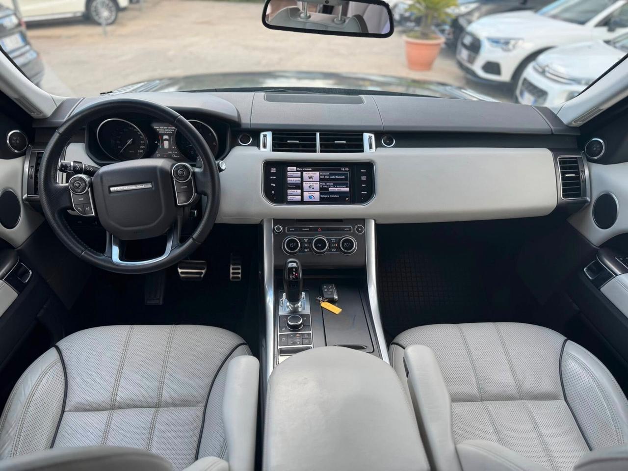 Land Rover Range Sport 3.0 TDV6 HSE Dynamic