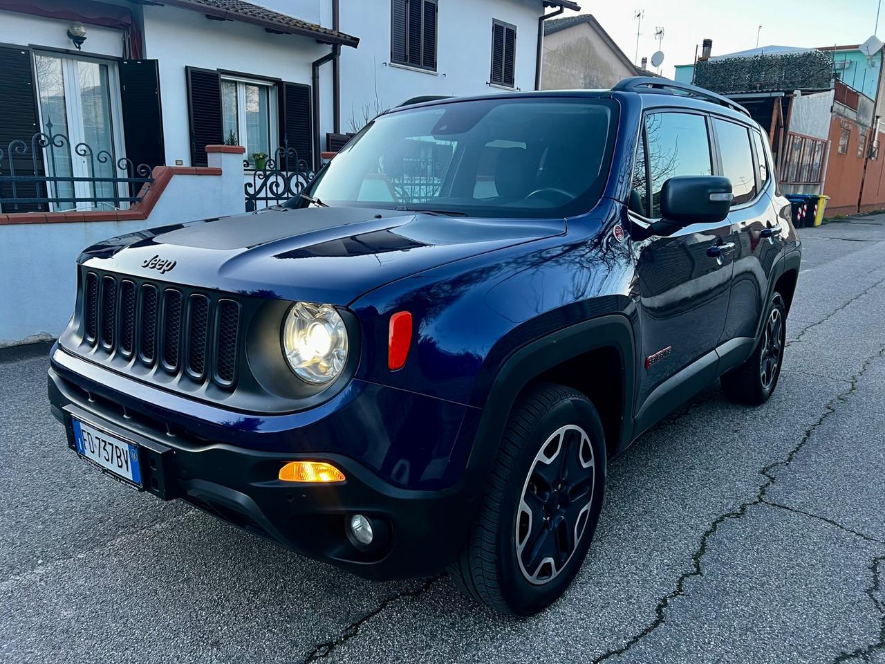 Jeep Renegade 2.0 Mjt 170CV 4WD Active Drive Low Trailhawk