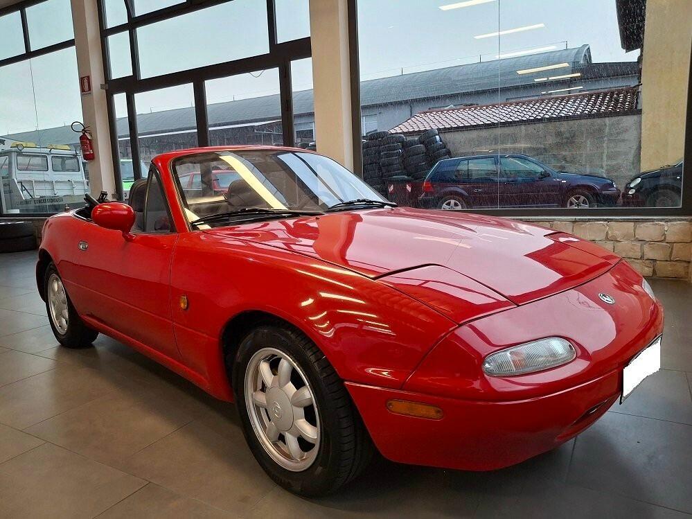 Mazda MX-5 1.6i 16V cat