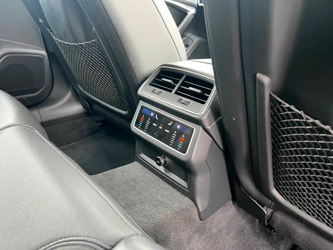 Audi A6 Avant 40 2.0 tdi mhev Business s-tronic