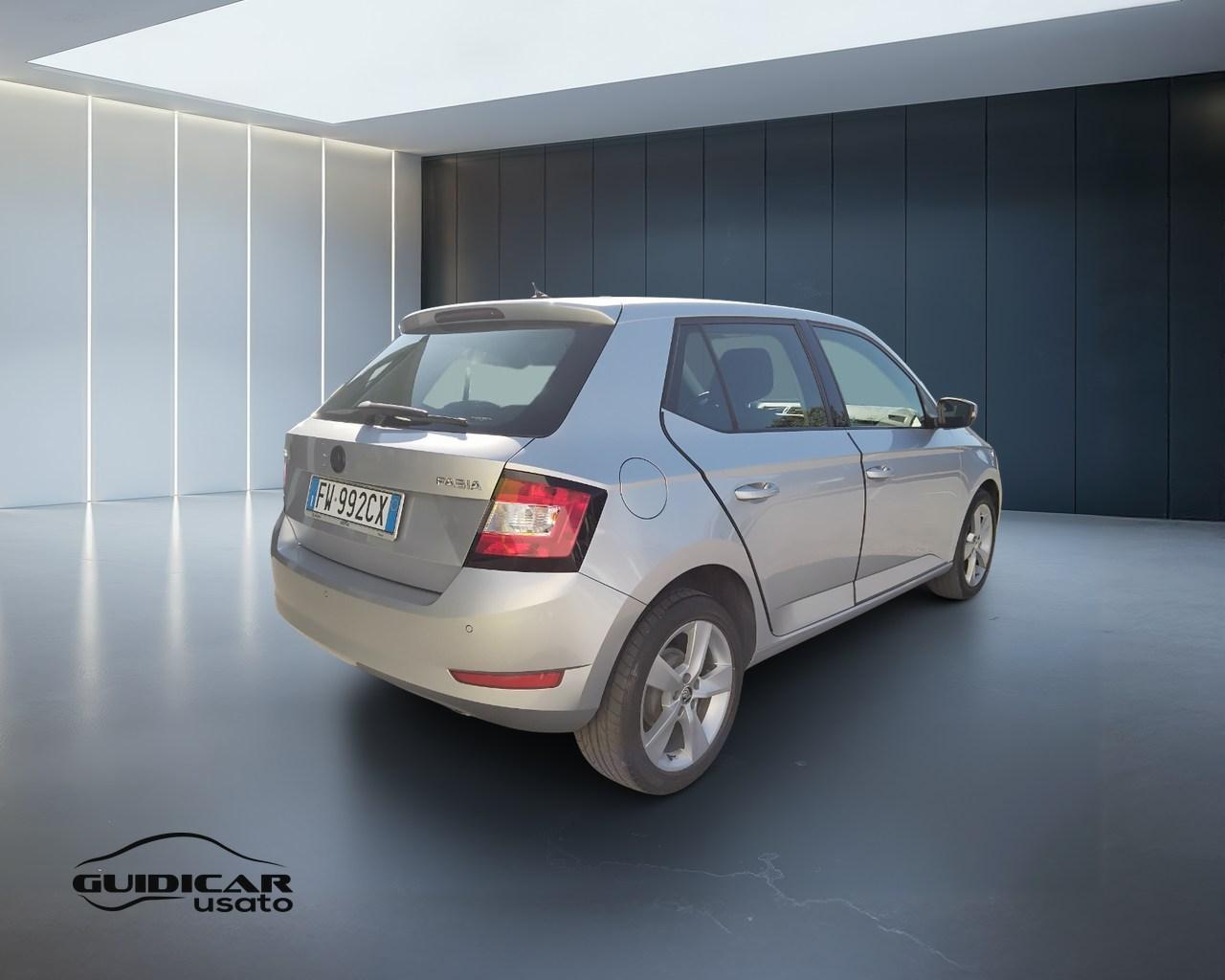 SKODA Fabia III 2015 Berlina - Fabia 1.0 mpi Business 75cv my19