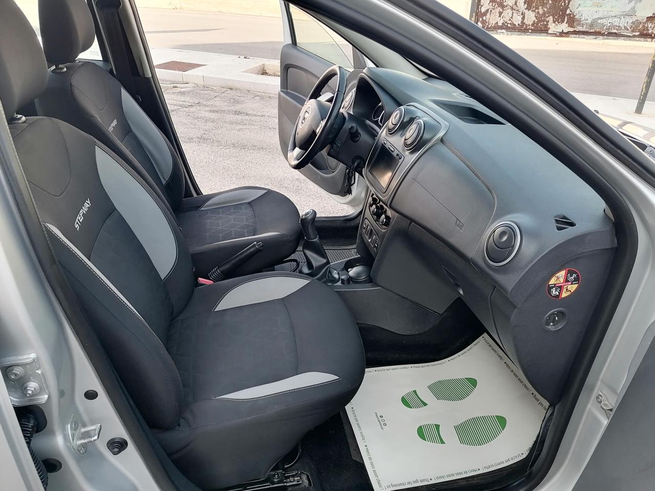 Dacia Sandero Stepway 1.5 dCi 8V 90CV 12/2014