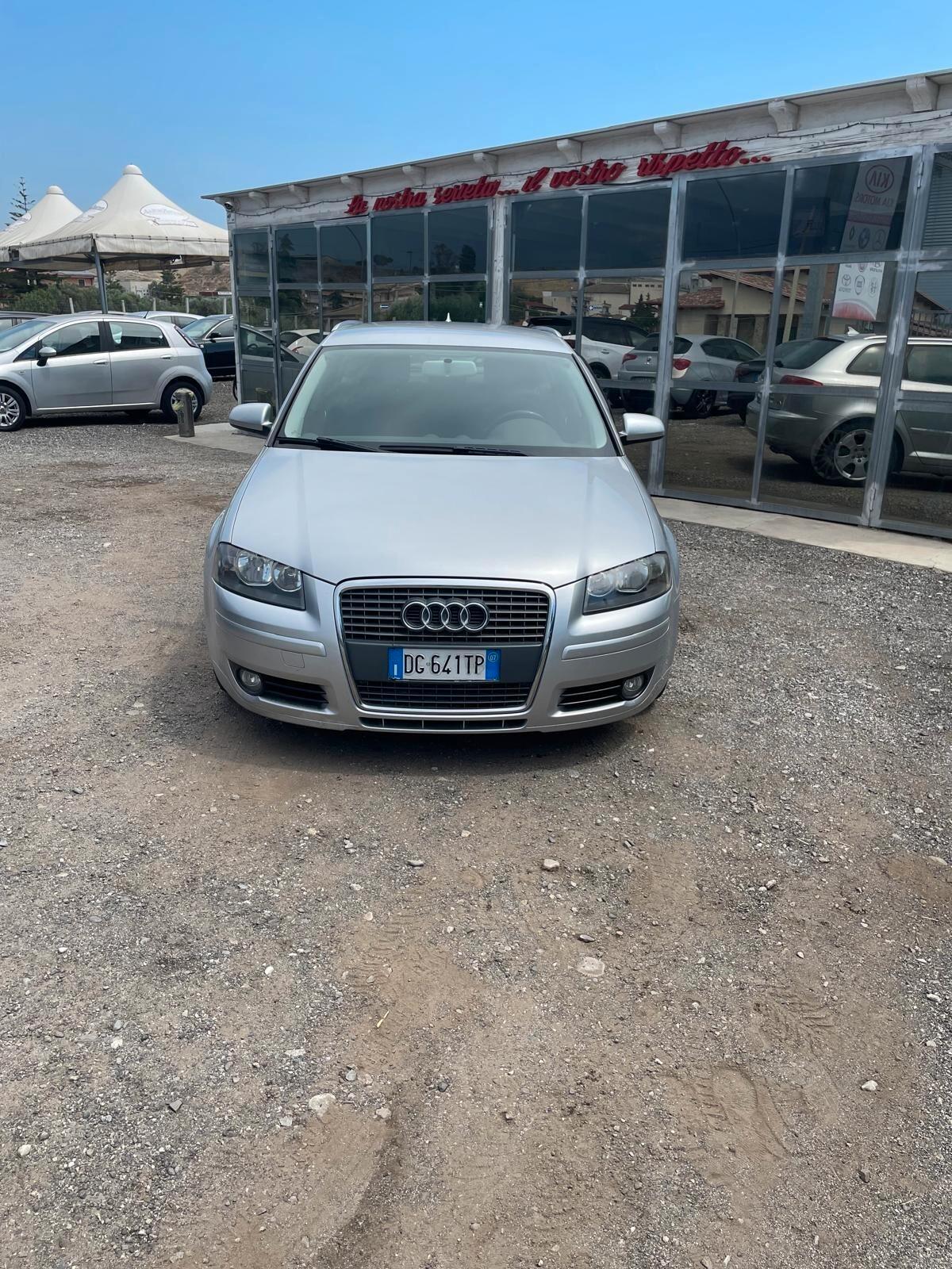 Audi A3 SPORTBACK 2.0 16V TDI 140 CV Ambition